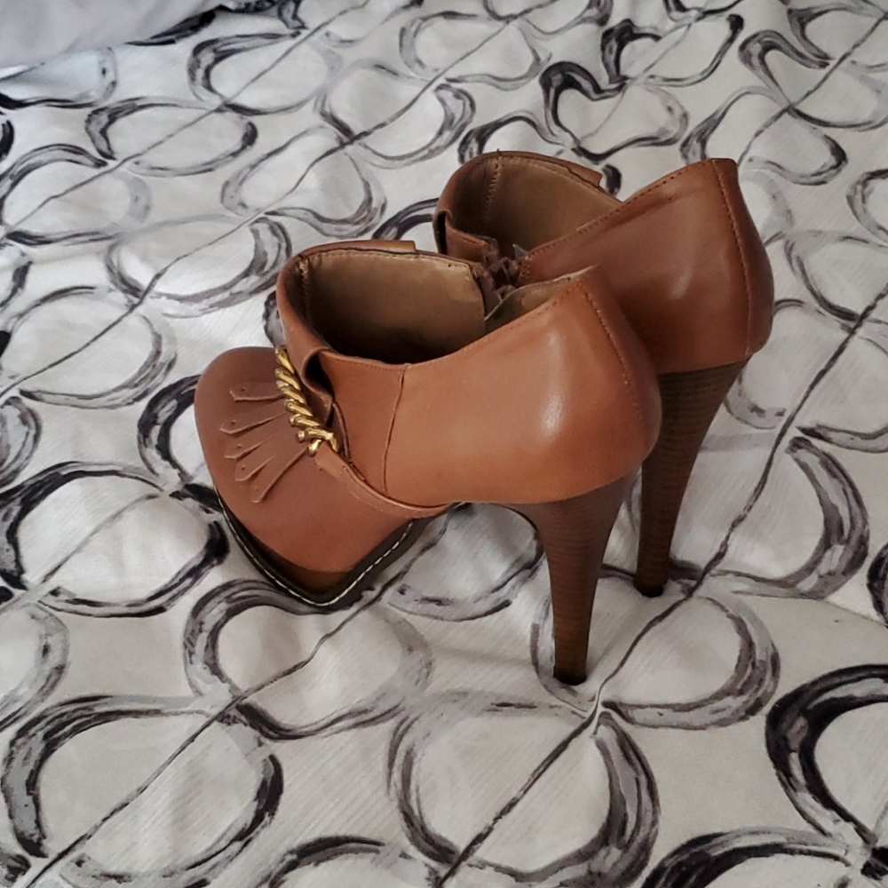 Booties - Picture 2 of 4